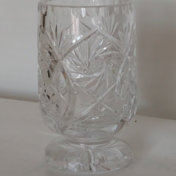 Vintage Pinwheel Glass Crystal Toothpick Holder 3.5 Inches Tall - Picture 1 of 8